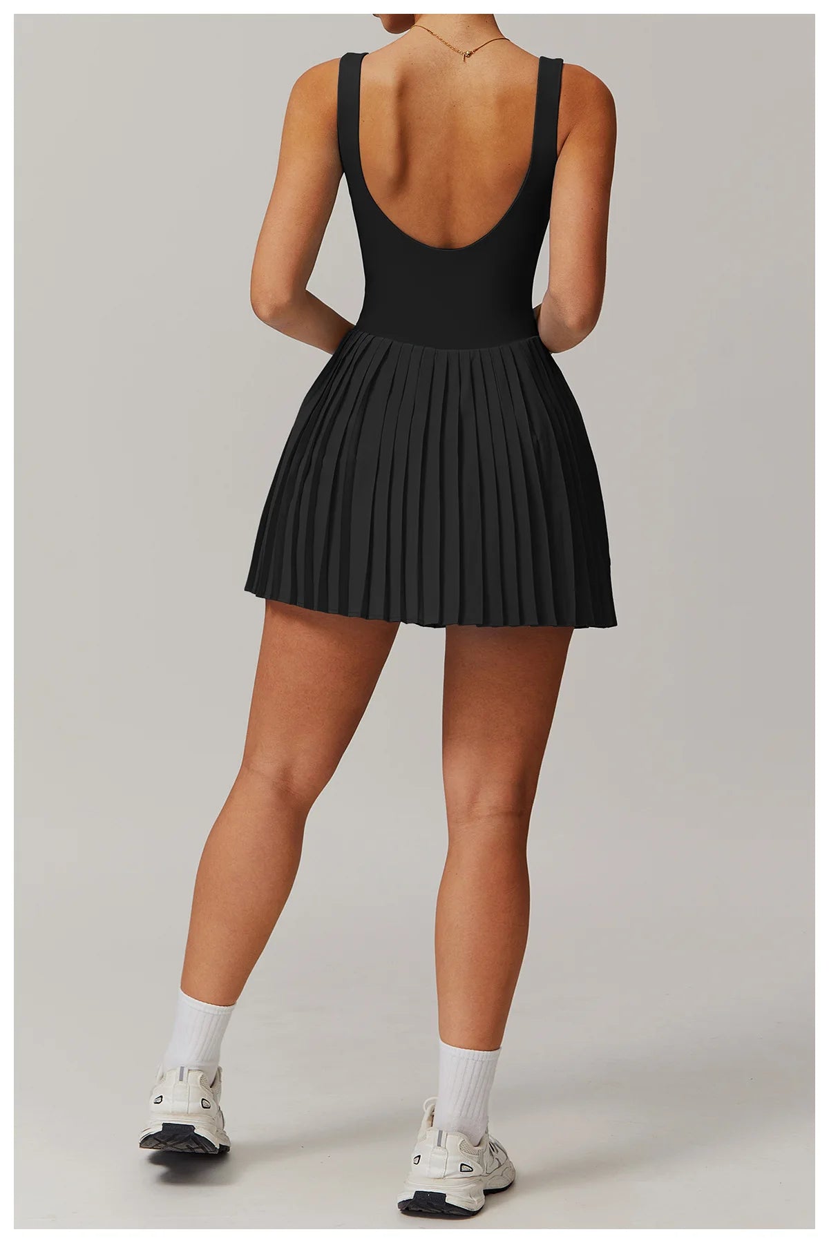 Women Pocket Pleated Sports Jumpsuit