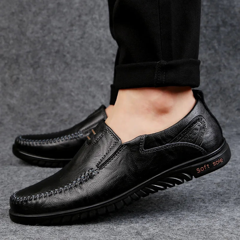 Men Versatile Soft Sole Loafers