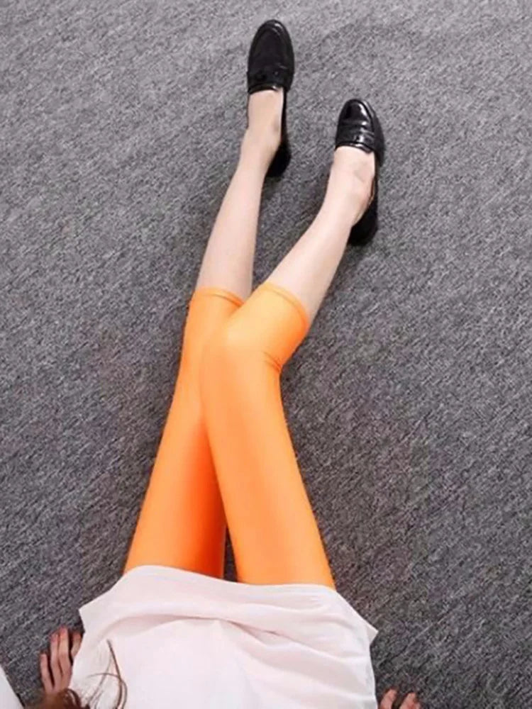 Women Shiny Neon Spandex Capri Leggings