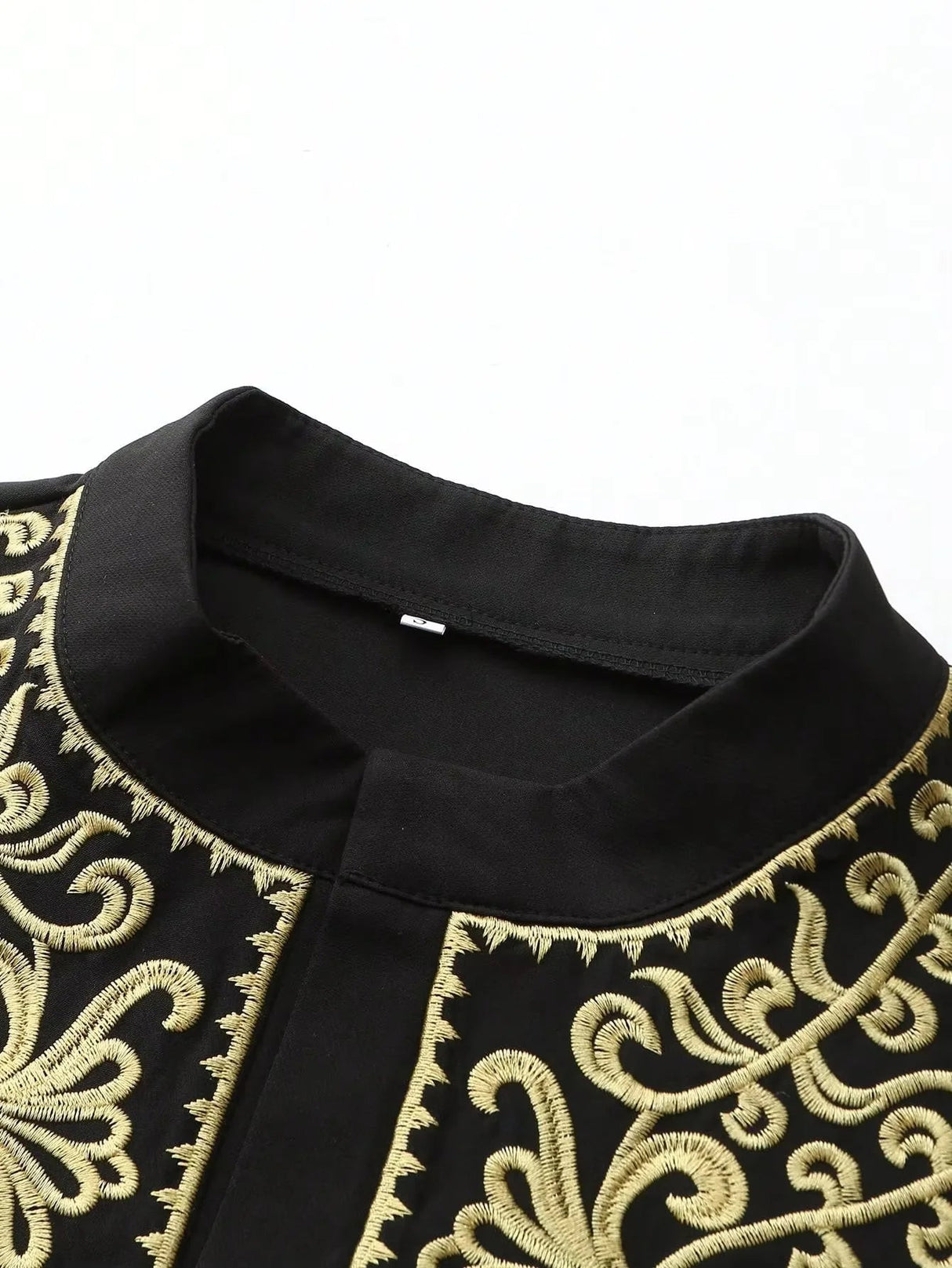 Men’s Traditional Muslim Embroidered Robe | by Anwer Fancy | Worldwide Shipping